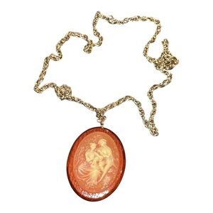 Elegant Gold and Brown Cameo Necklace